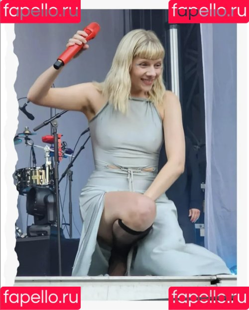 Aurora Aksnes Onlyfans Photo Gallery 