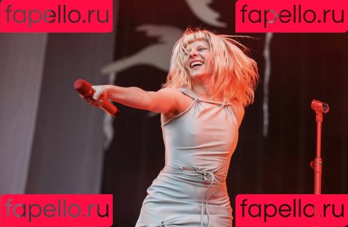 Aurora Aksnes Onlyfans Photo Gallery 