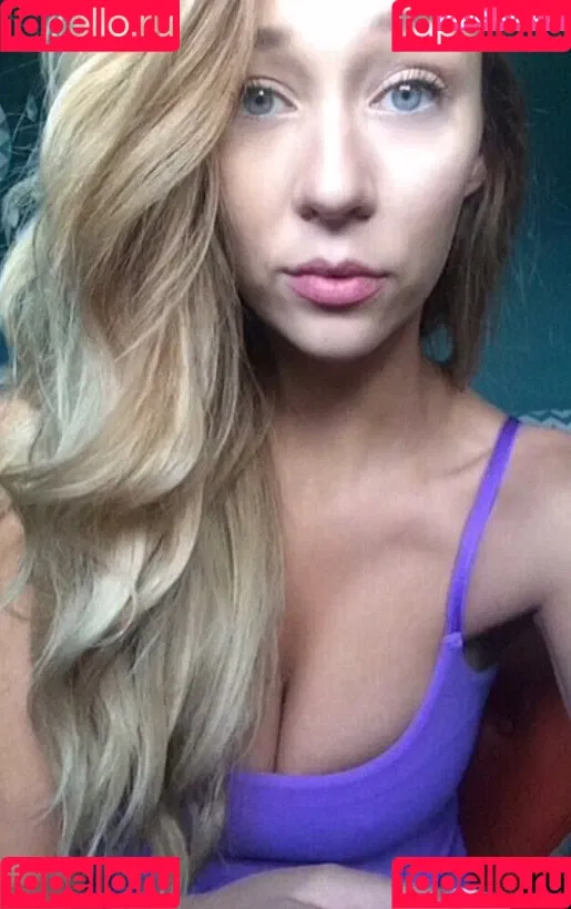 Kelsey Baile Onlyfans Photo Gallery 