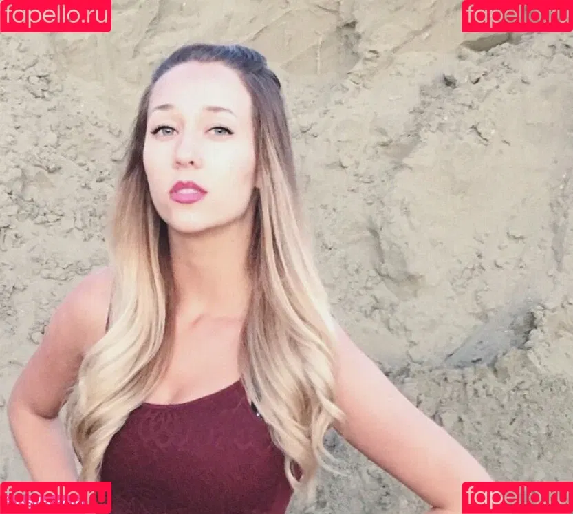 Kelsey Baile Onlyfans Photo Gallery 