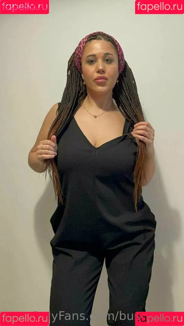 bustyyyyy Onlyfans Photo Gallery 