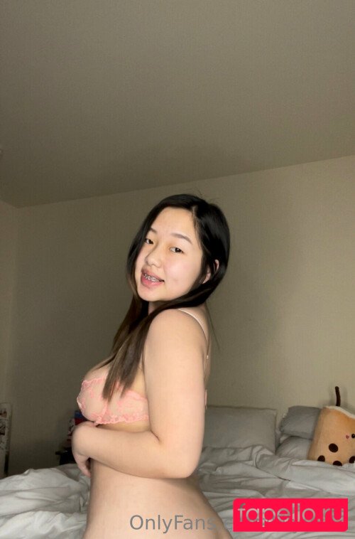Lillian Xiong Nude Onlyfans Photo 15