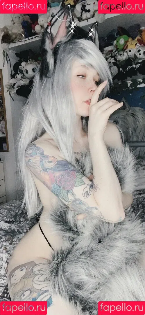 Emberwolf Onlyfans Photo Gallery 