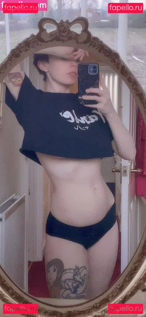 Emberwolf Onlyfans Photo Gallery 