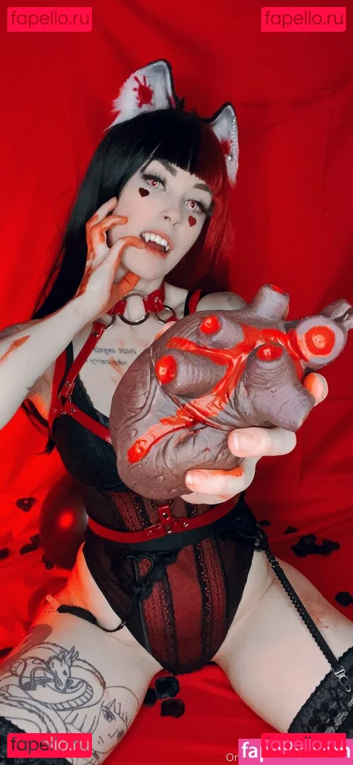 Emberwolf Onlyfans Photo Gallery 