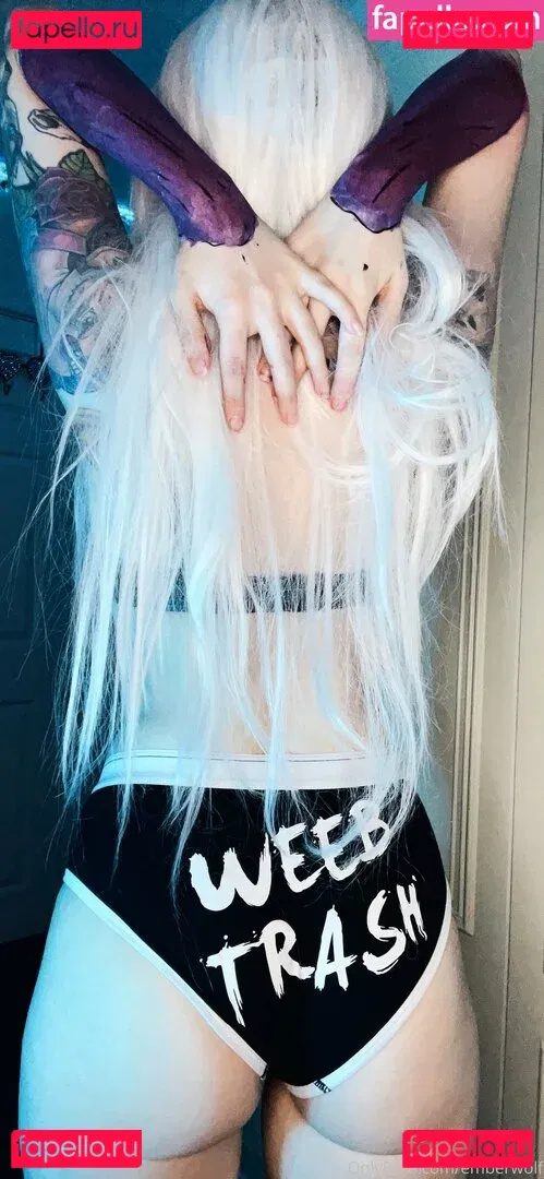 Emberwolf Onlyfans Photo Gallery 