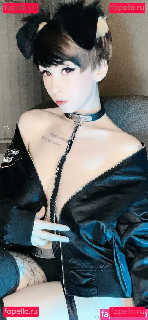 Emberwolf Onlyfans Photo Gallery 