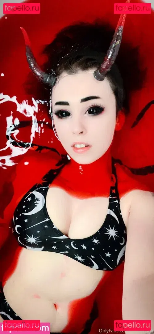 Emberwolf Onlyfans Photo Gallery 