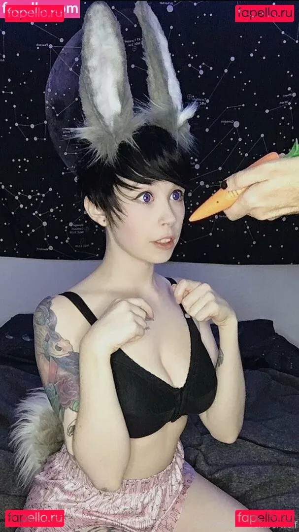 Emberwolf Onlyfans Photo Gallery 