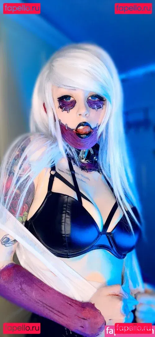 Emberwolf Onlyfans Photo Gallery 