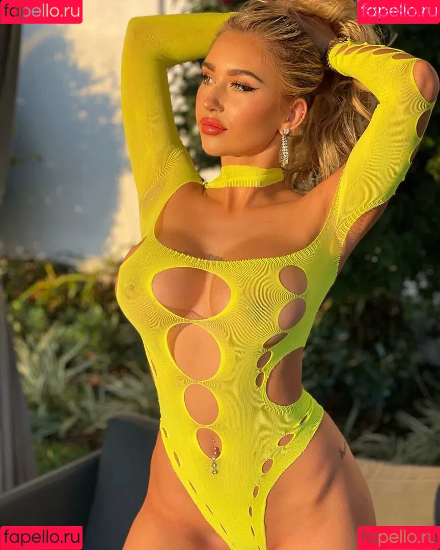 Nikita Sullivan Onlyfans Photo Gallery 