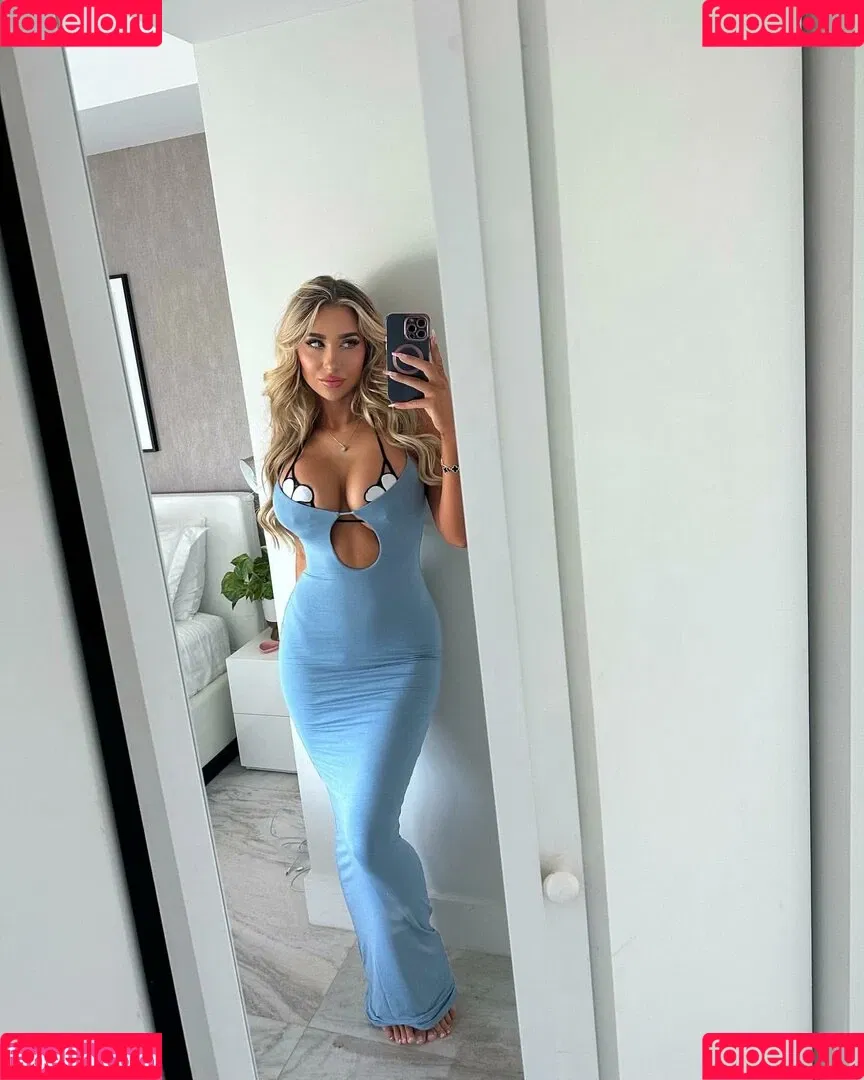 Nikita Sullivan Onlyfans Photo Gallery 