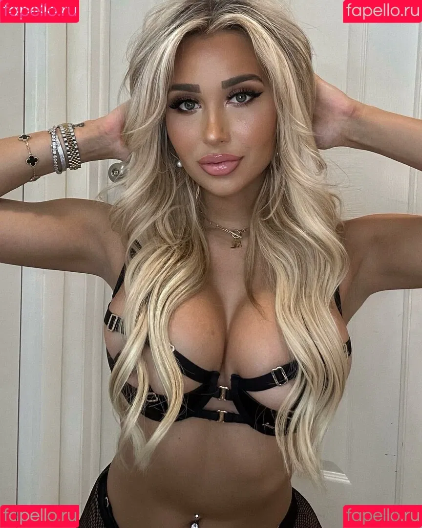 Nikita Sullivan Onlyfans Photo Gallery 