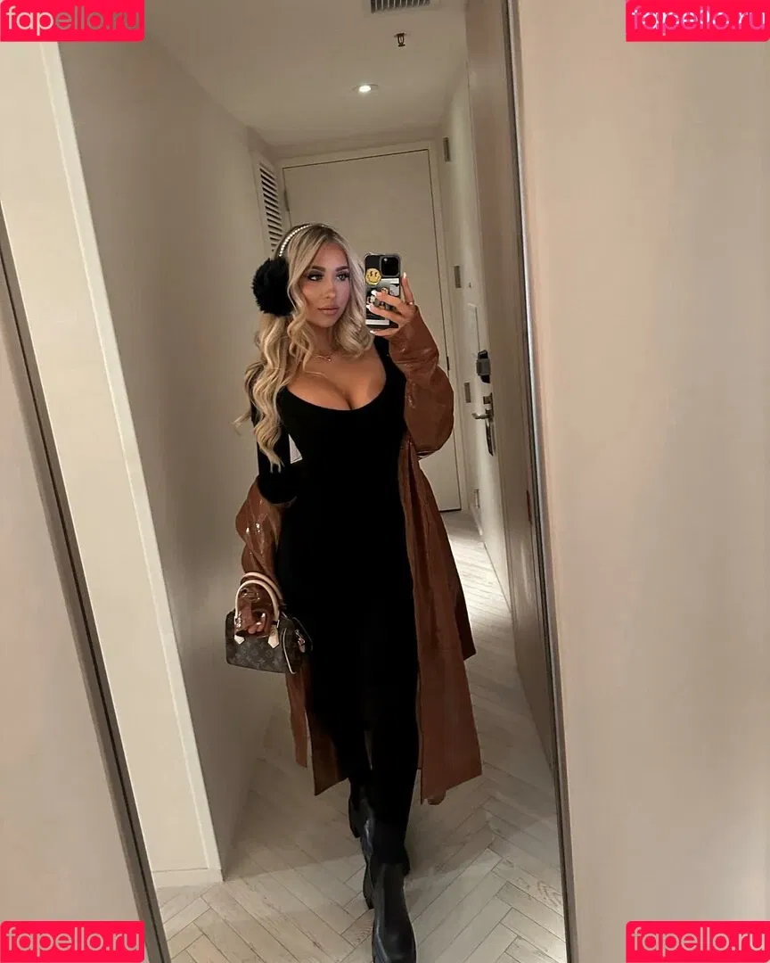 Nikita Sullivan Onlyfans Photo Gallery 