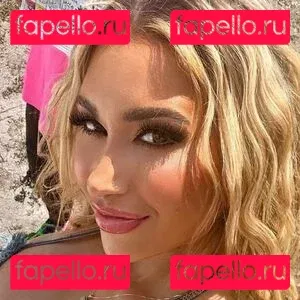 Nikita Sullivan Onlyfans Photo Gallery 