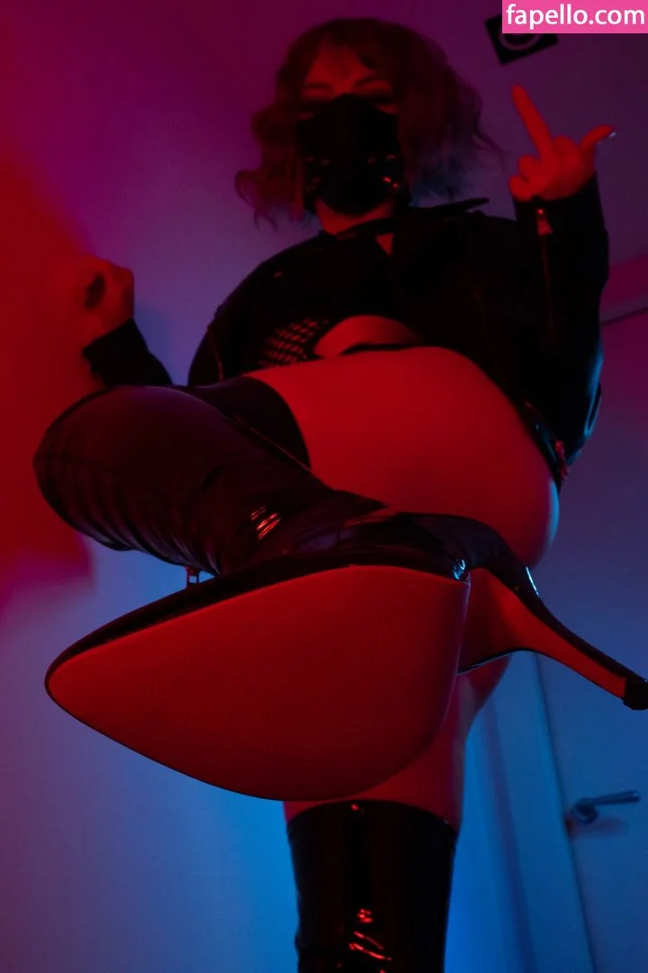 Olyashaa Onlyfans Photo Gallery 