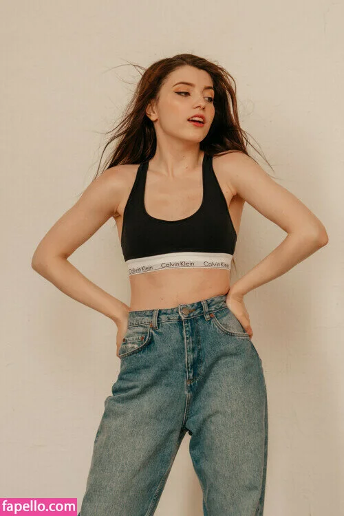 Olyashaa Onlyfans Photo Gallery 