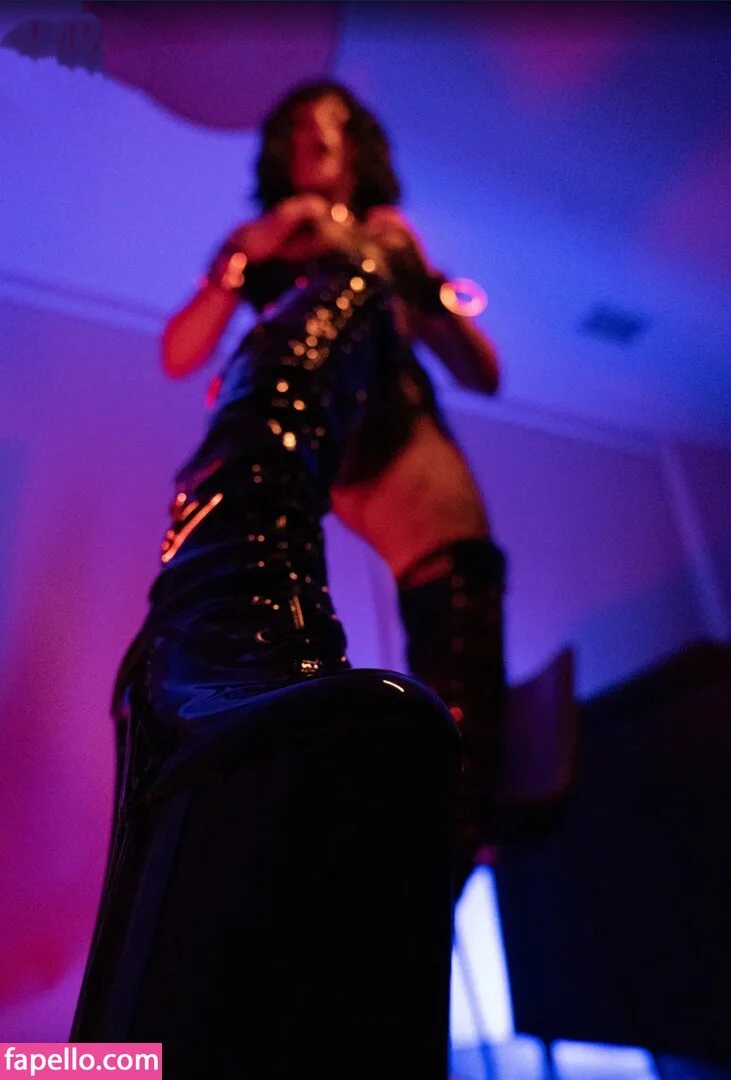 Olyashaa Onlyfans Photo Gallery 