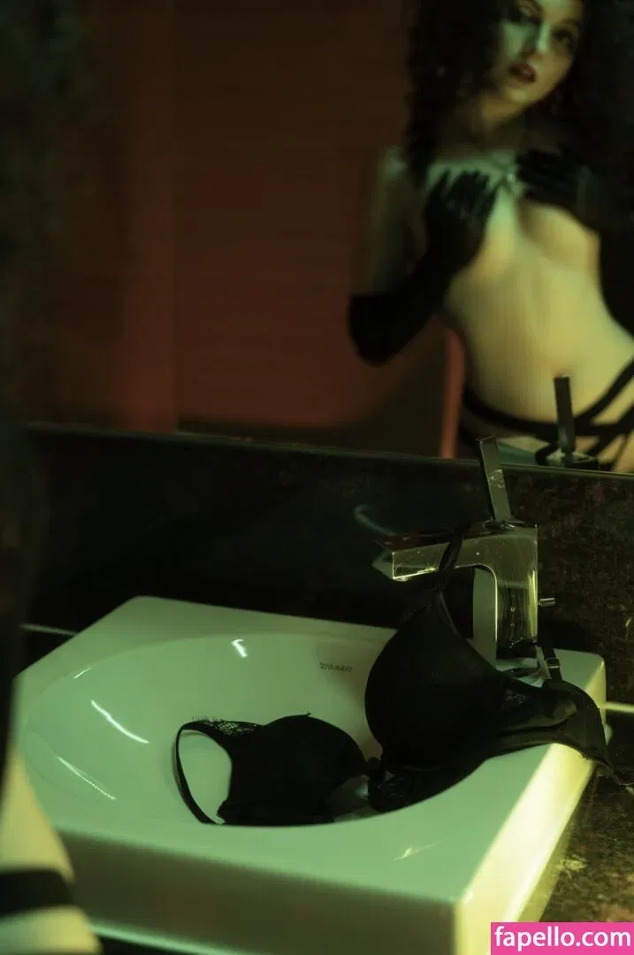 Olyashaa Onlyfans Photo Gallery 