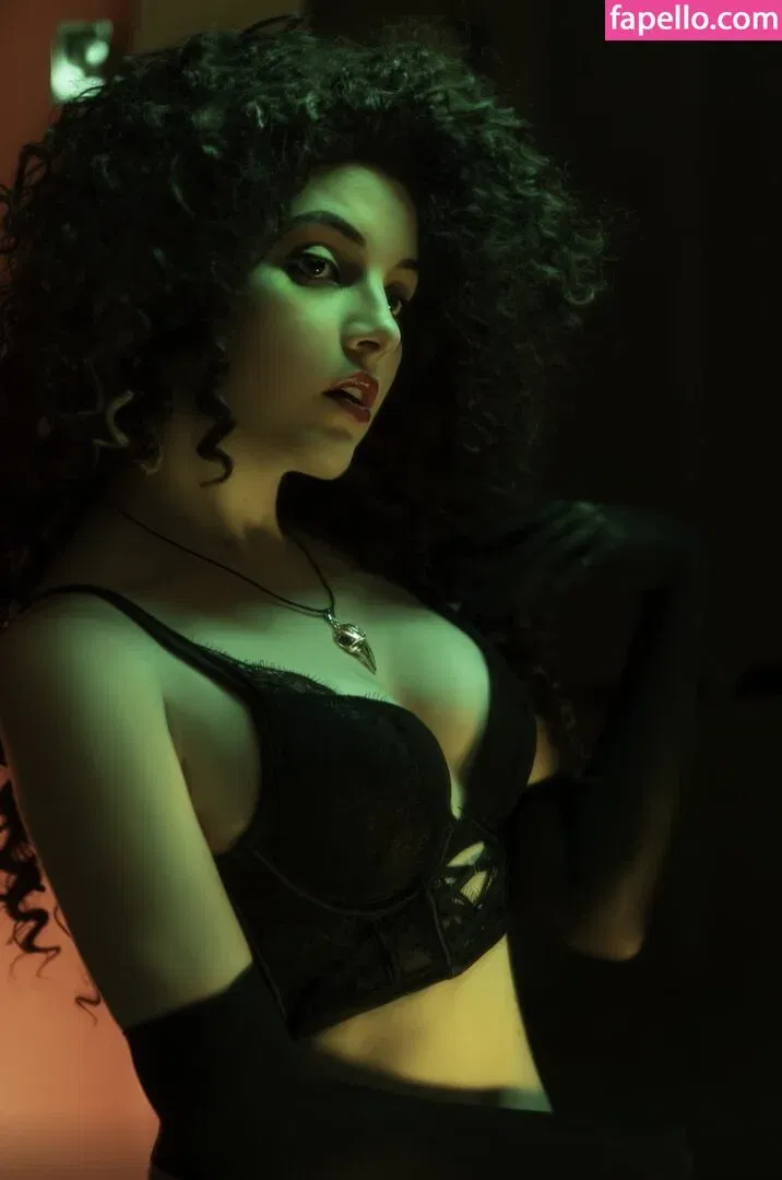 Olyashaa Onlyfans Photo Gallery 