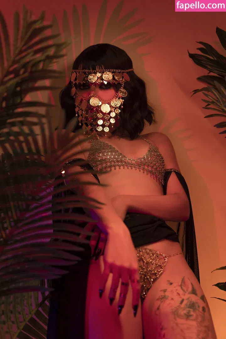 Olyashaa Onlyfans Photo Gallery 