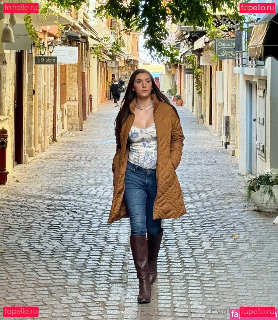 evalord Onlyfans Photo Gallery 