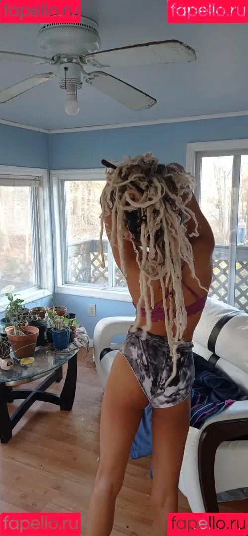 feliciathunnder Onlyfans Photo Gallery 