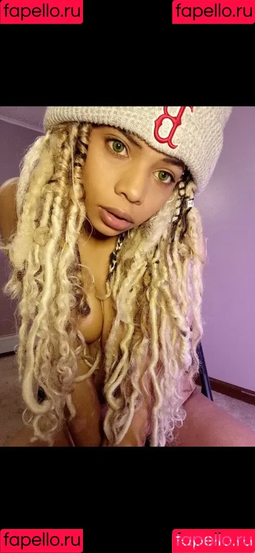 feliciathunnder Onlyfans Photo Gallery 