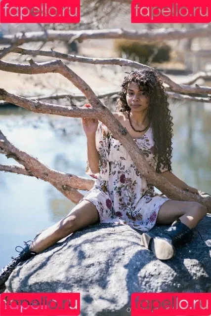 feliciathunnder Onlyfans Photo Gallery 