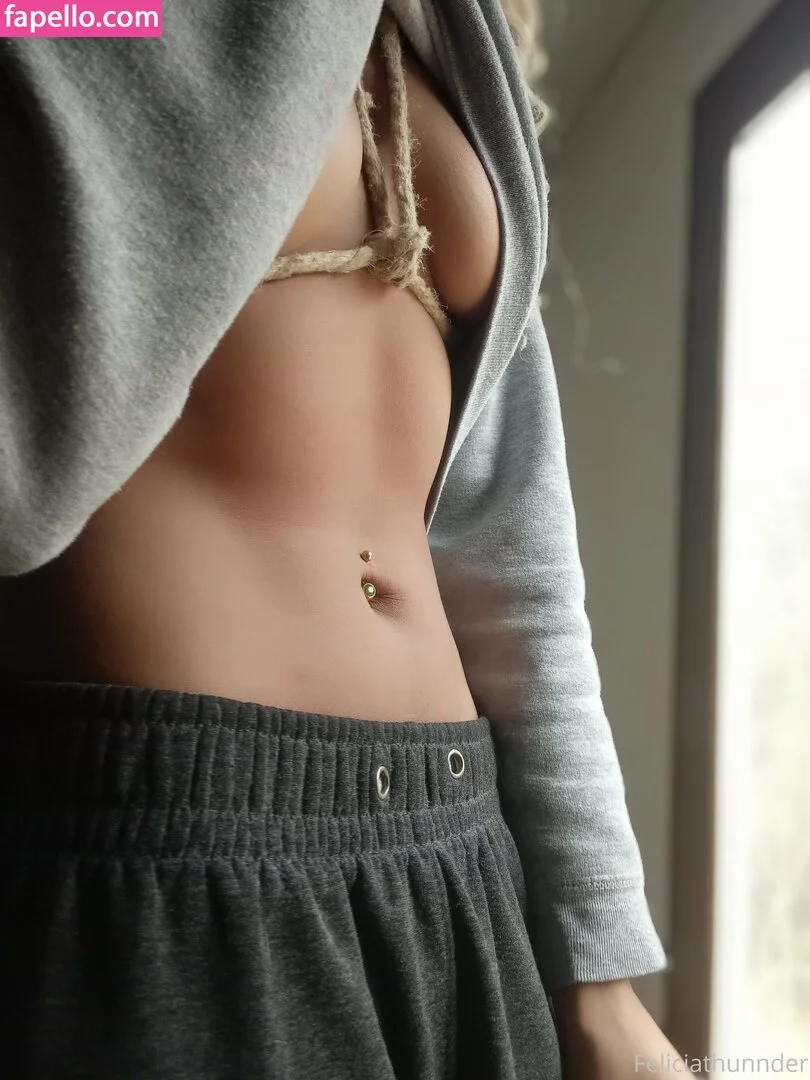 feliciathunnder Onlyfans Photo Gallery 