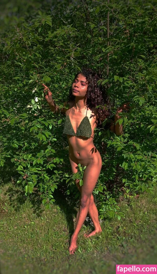 feliciathunnder Onlyfans Photo Gallery 