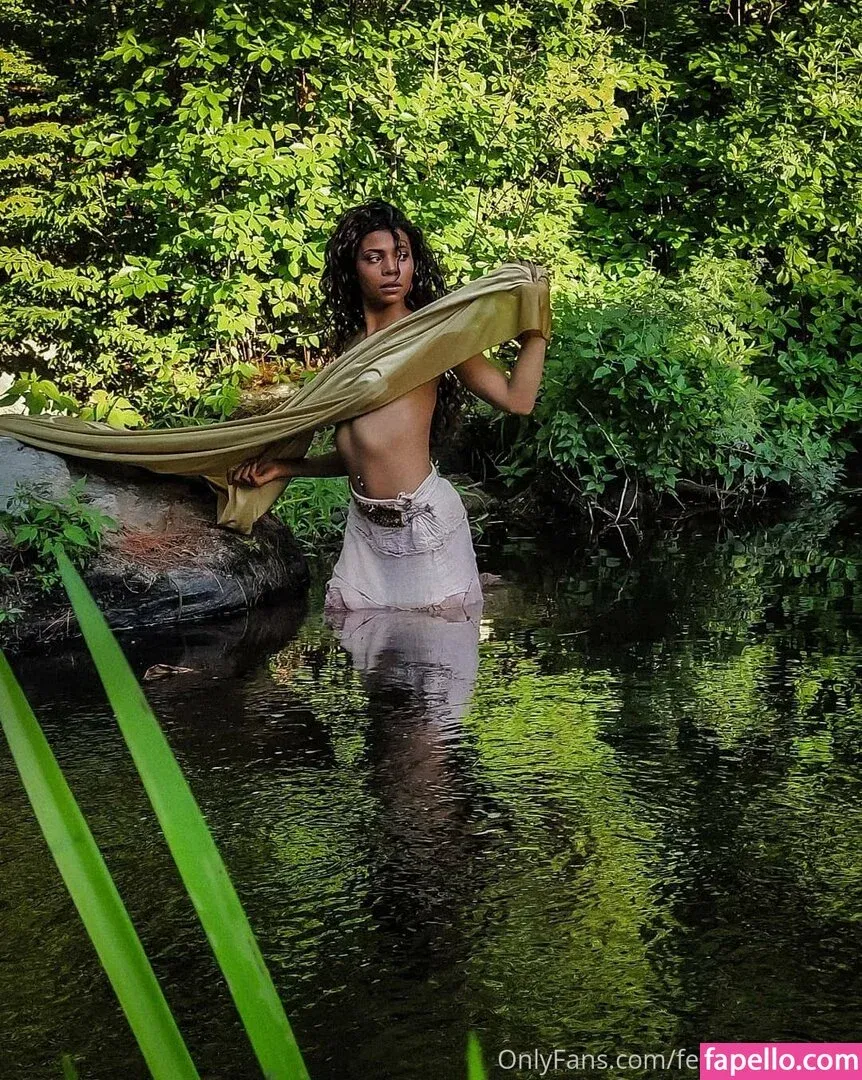 feliciathunnder Onlyfans Photo Gallery 