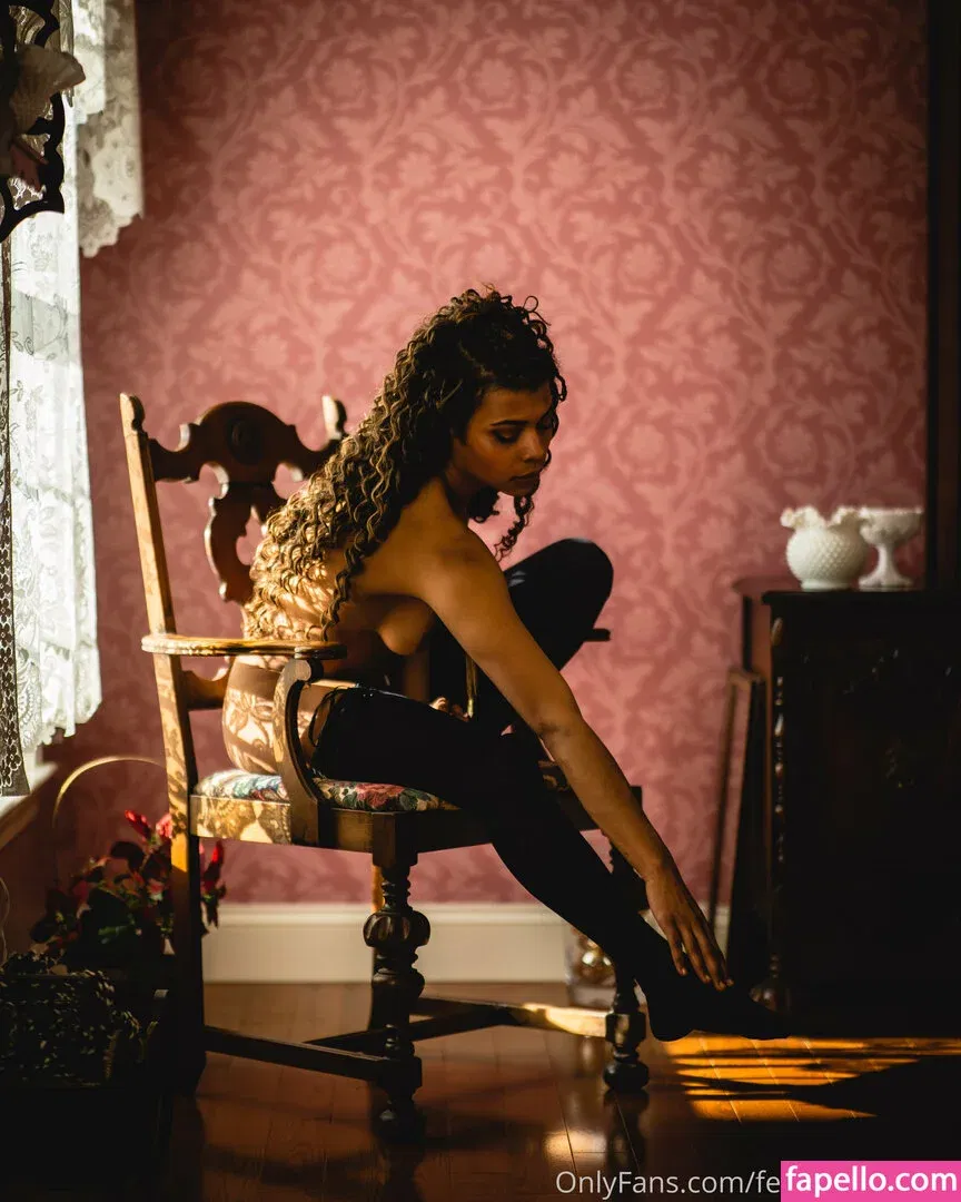 feliciathunnder Onlyfans Photo Gallery 