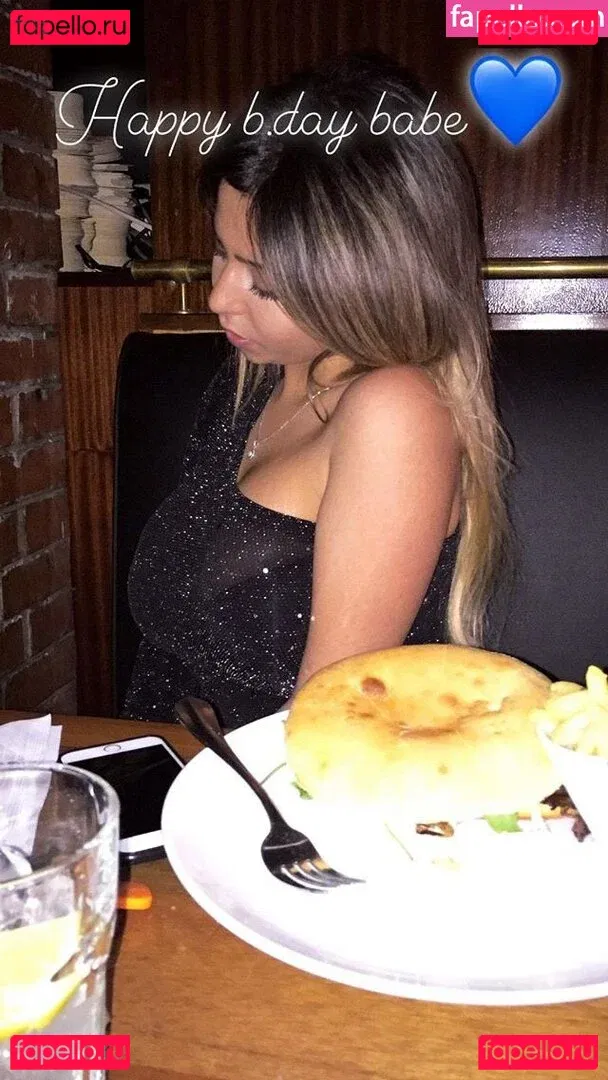 srrymom Onlyfans Photo Gallery 