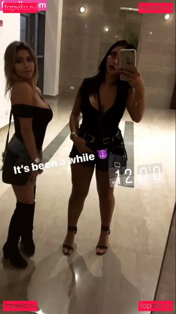 srrymom Onlyfans Photo Gallery 