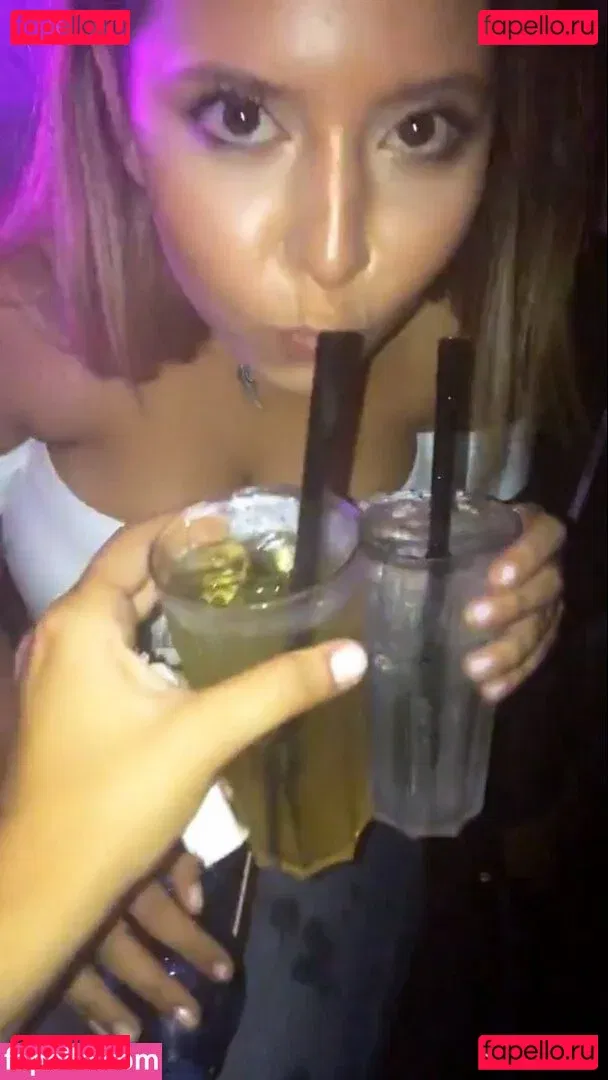 srrymom Onlyfans Photo Gallery 