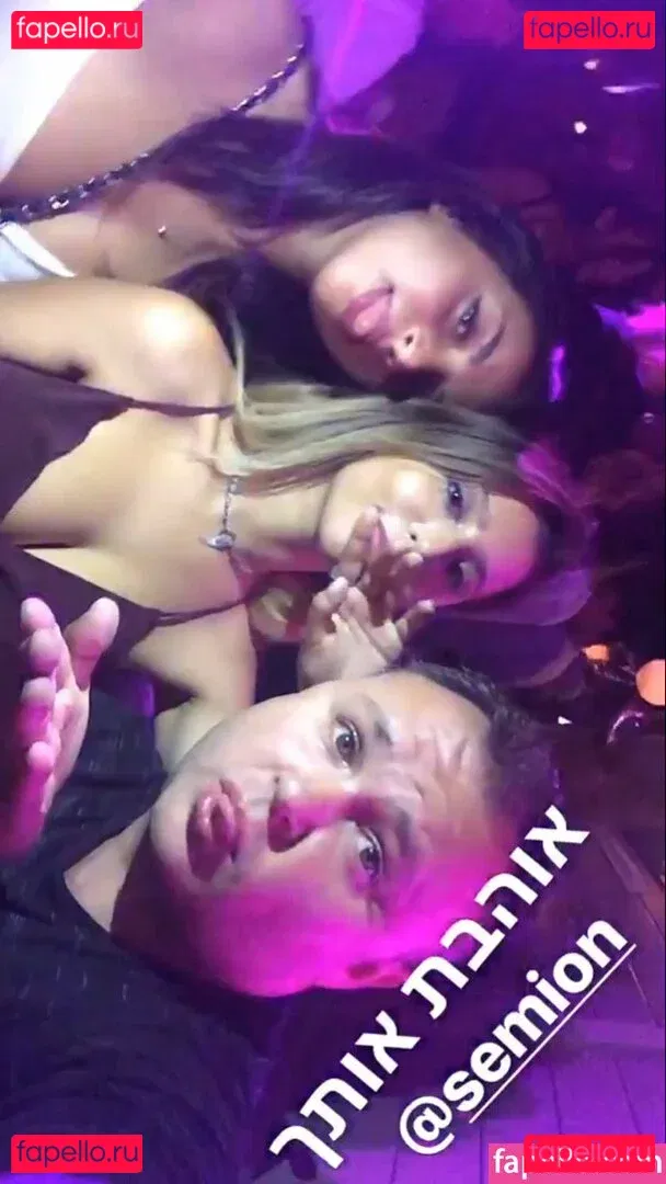 srrymom Onlyfans Photo Gallery 