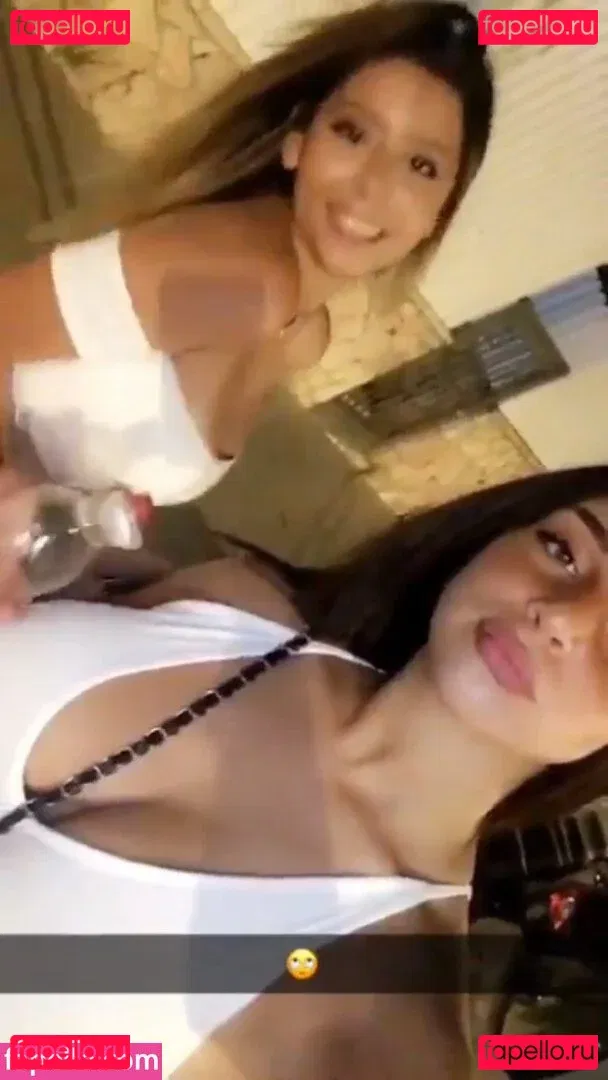 srrymom Onlyfans Photo Gallery 