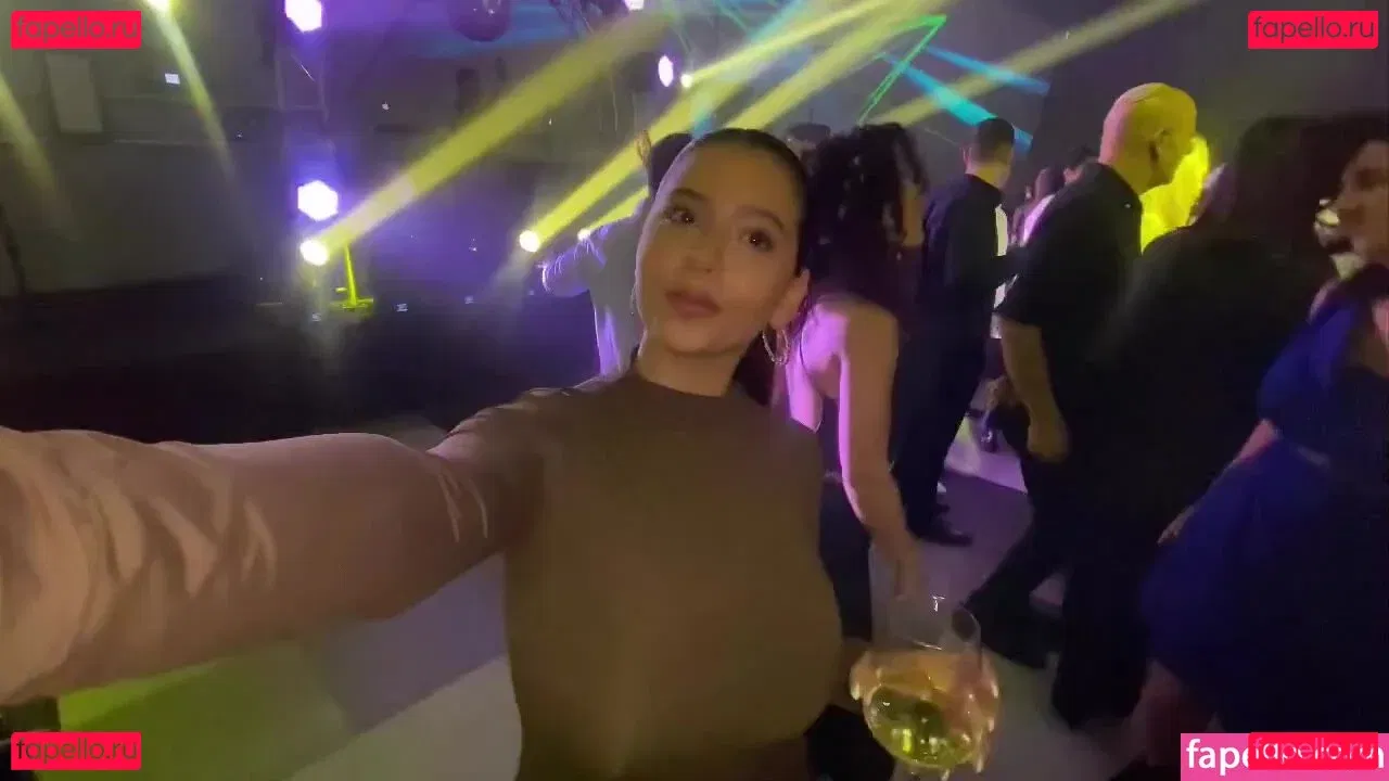 srrymom Onlyfans Photo Gallery 