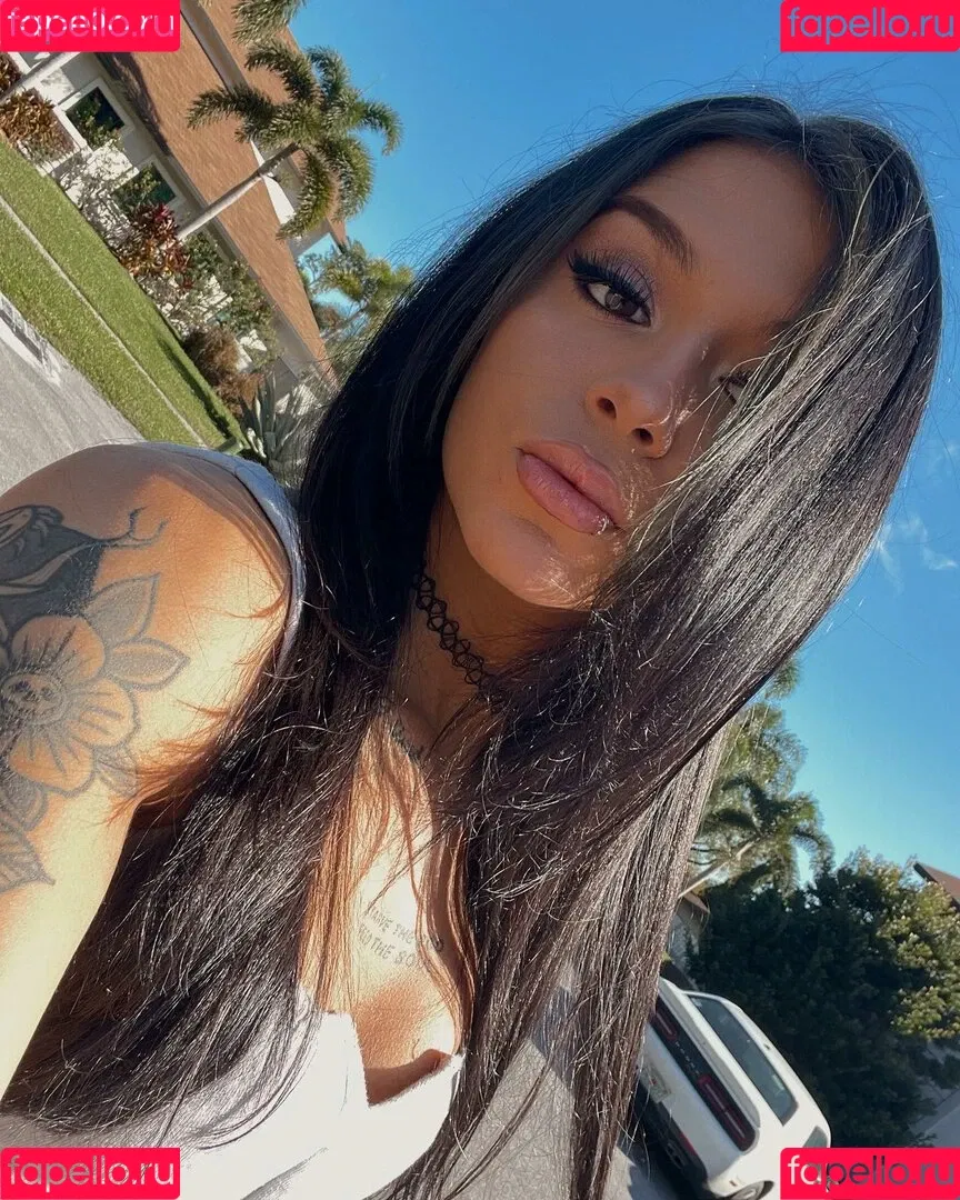 Cora Jade Onlyfans Photo Gallery 