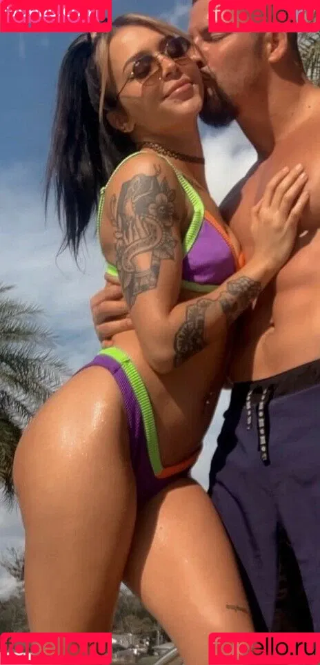 Cora Jade Onlyfans Photo Gallery 