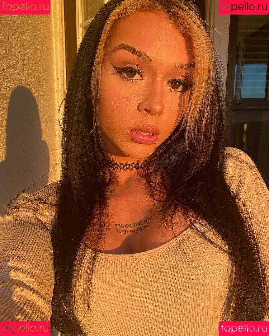 Cora Jade Onlyfans Photo Gallery 