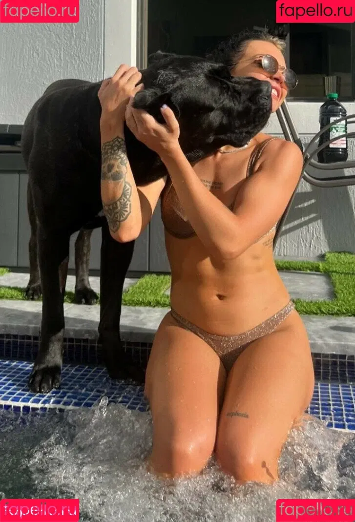 Cora Jade Onlyfans Photo Gallery 
