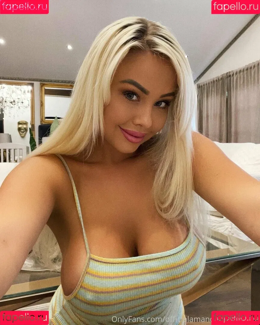 officialamandabredenfree Onlyfans Photo Gallery 