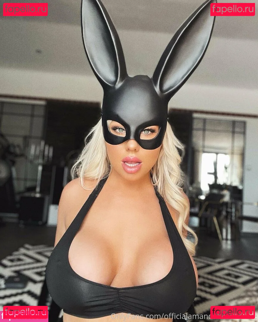 officialamandabredenfree Onlyfans Photo Gallery 