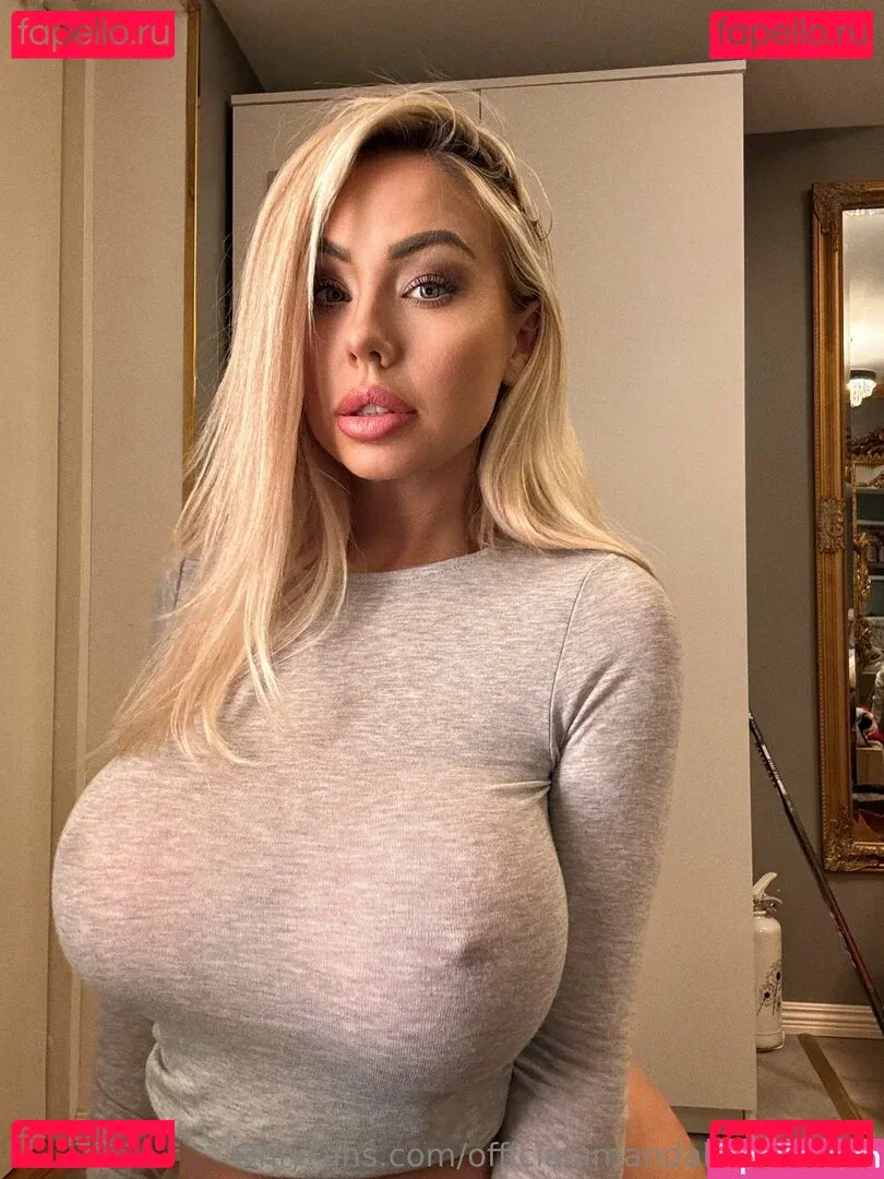 officialamandabredenfree Onlyfans Photo Gallery 