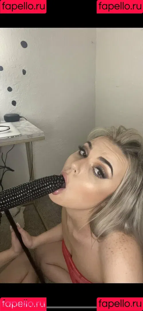 rawmisshoney Onlyfans Photo Gallery 