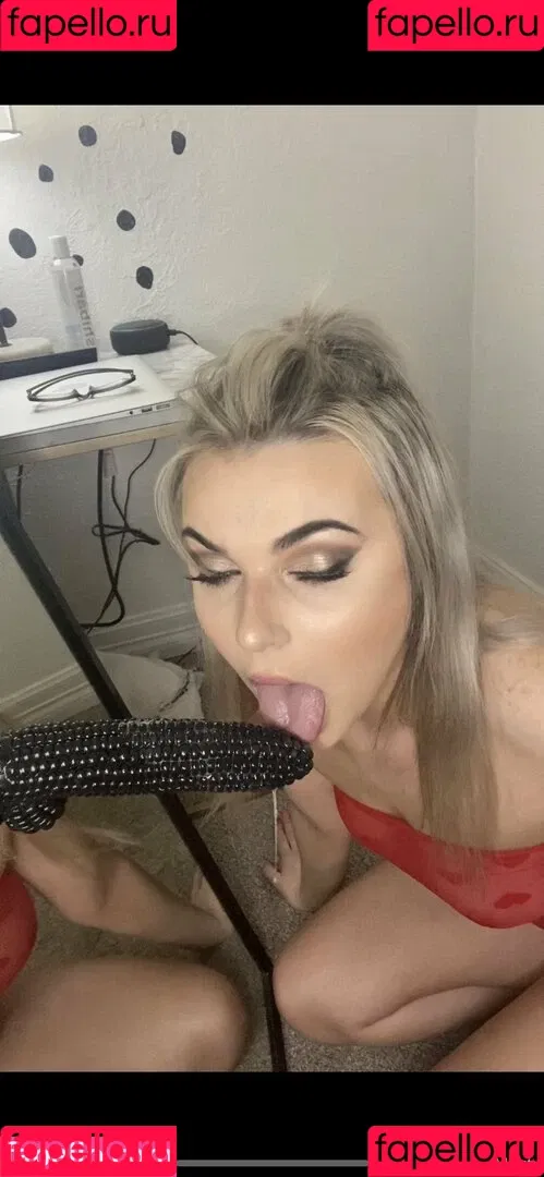 rawmisshoney Onlyfans Photo Gallery 