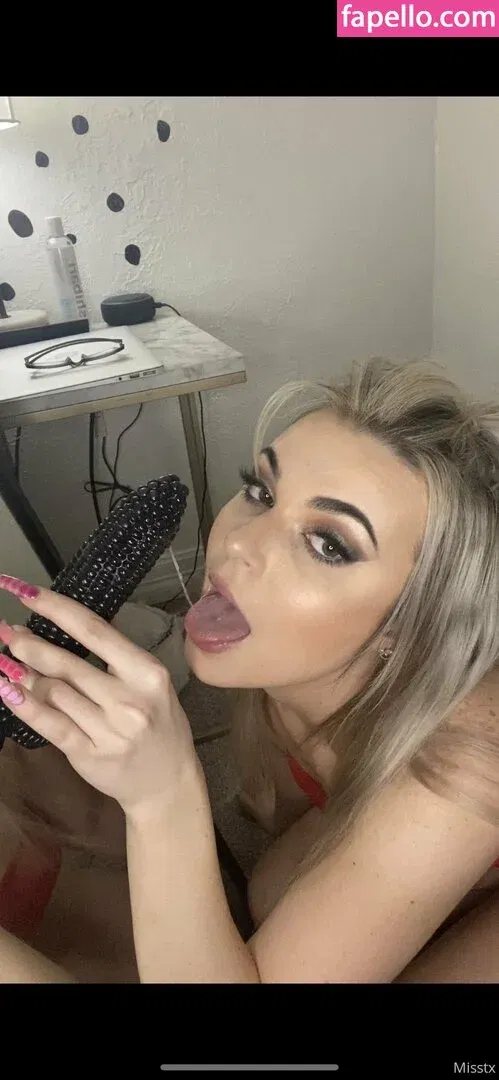 rawmisshoney Onlyfans Photo Gallery 