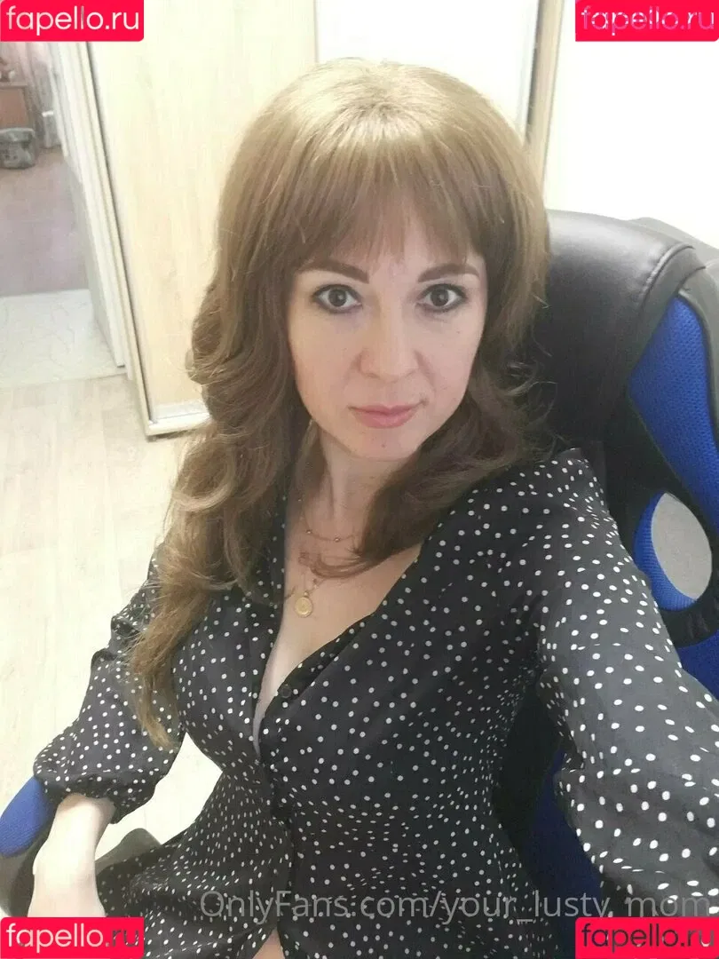 Your_lusty_mom Onlyfans Photo Gallery 